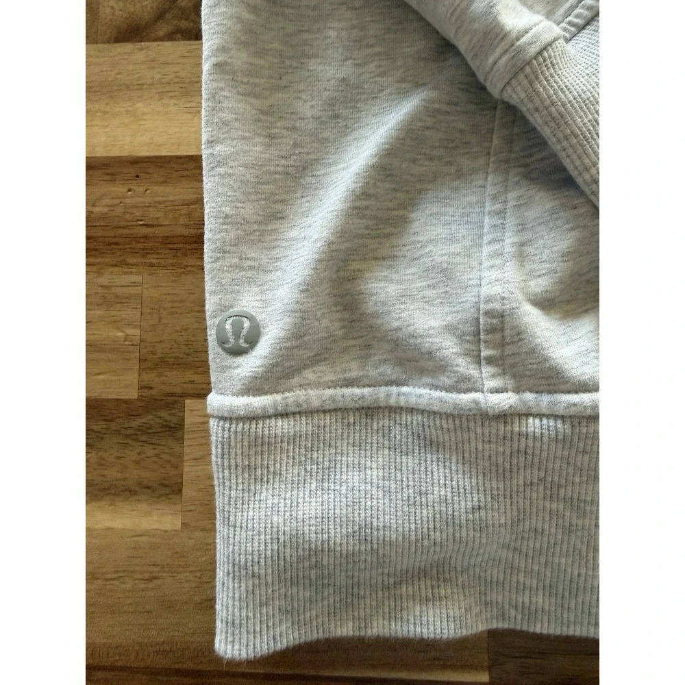 Lululemon Scuba Crew Sweatshirt Sweater Womens Size 12 Heathered Gray W3DTQS